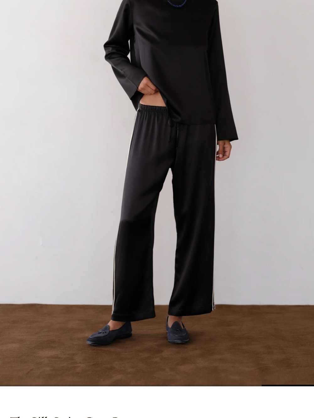 Donni The Silk Stripe Crop Pant in Jet (black) size small - Picture 2 of 8